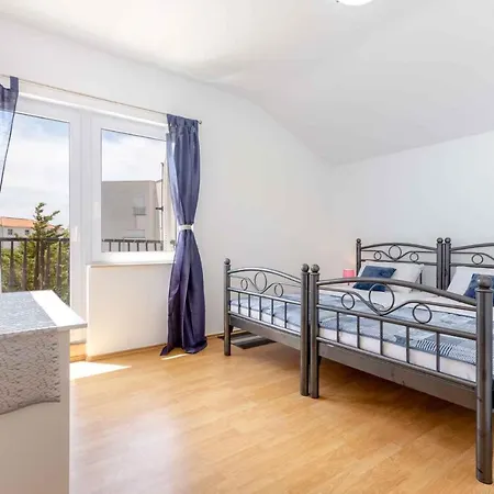 - Sibenik Riviera 36423 罗戈兹尼察