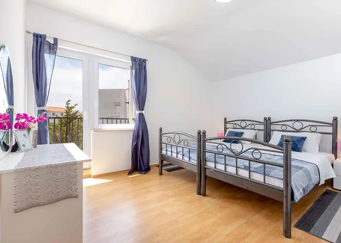 - Sibenik Riviera 36423 Rogoznica (Sibenik-Knin)