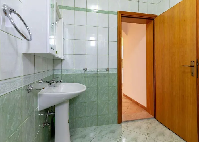 - Sibenik Riviera 36423 *